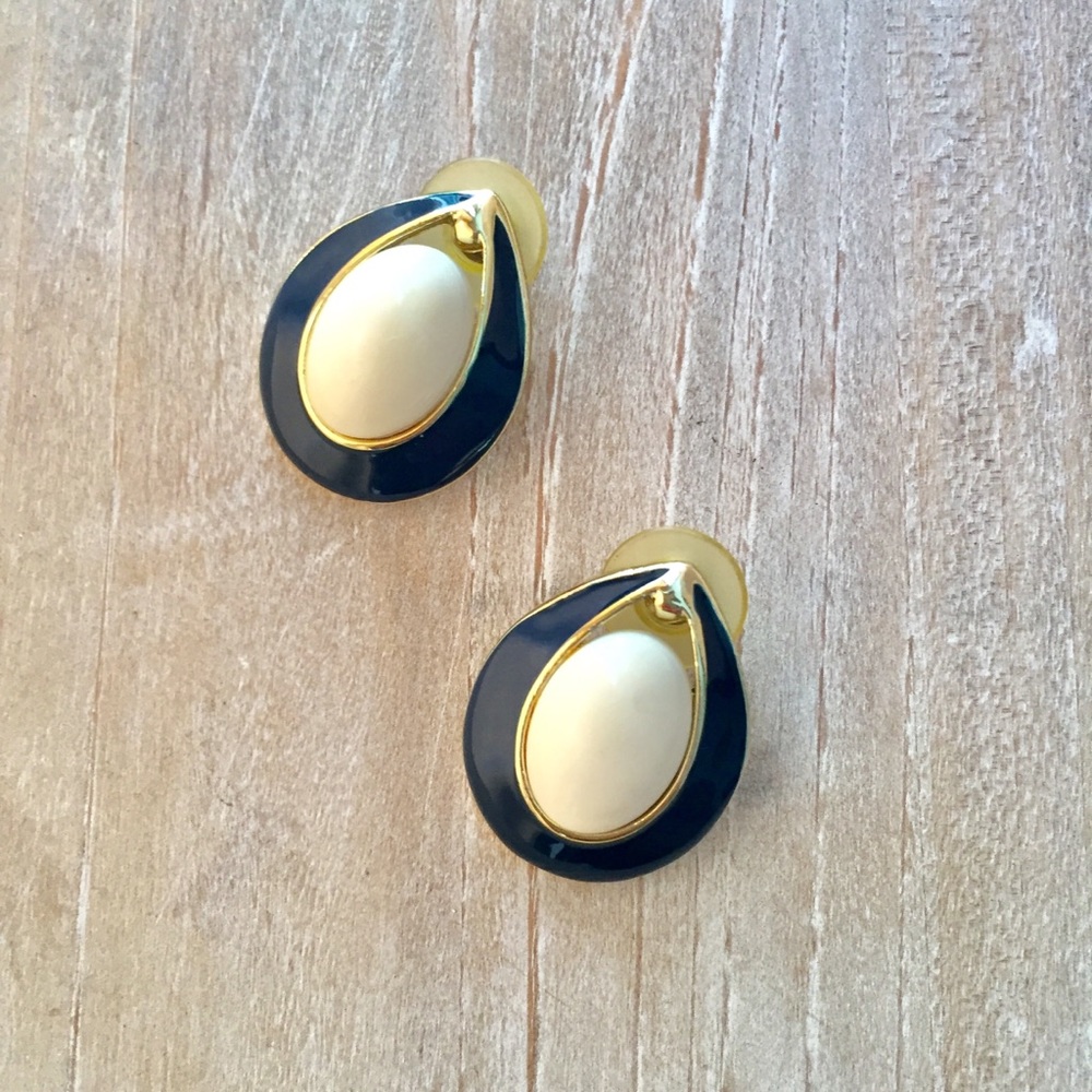 Vintage Mod Deco Earrings